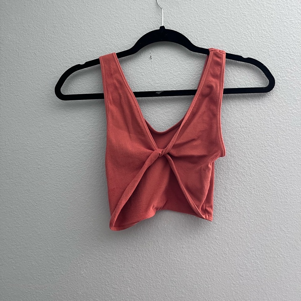 orange tank top